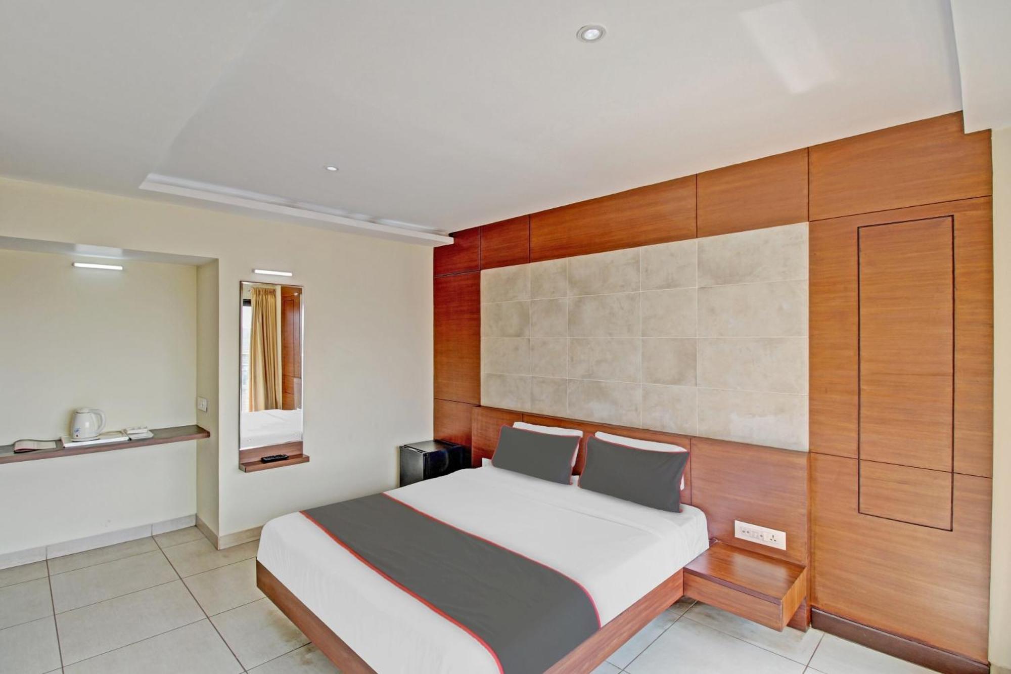 Collection O Venky"S Stay Inn Udupi Exterior foto